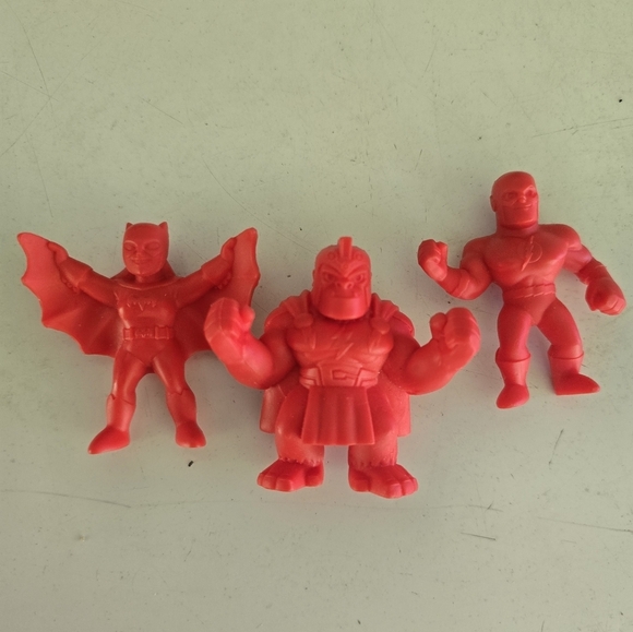 Wendy's DC Comics Superheroes Heroes Action Figures - Picture 1 of 5